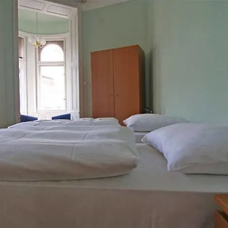 Hotel apartamentowy Old Town 3*