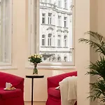 Apartahotel Old Town